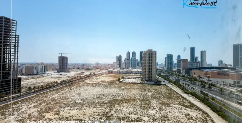 Fully Furnished 2 Bedroom Apartment in Abraj Al Lulu