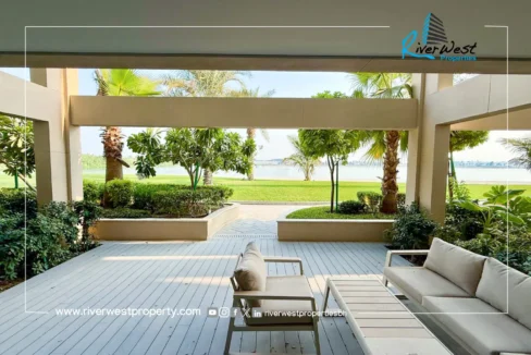 3 Bedroom Beachfront Duplex in Amwaj Islands