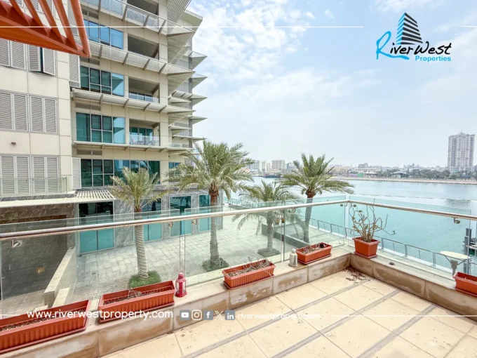 Apartment with Large Terrace and Balcony Bahrain