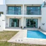 4 Bedroom Beachfront Villa in Amwaj Tala